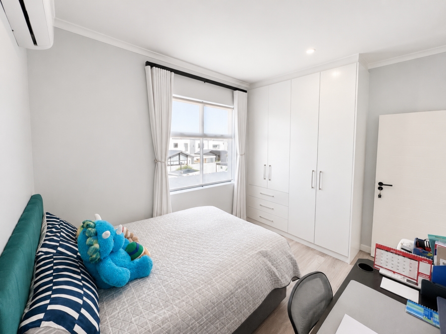 4 Bedroom Property for Sale in Sandown Western Cape